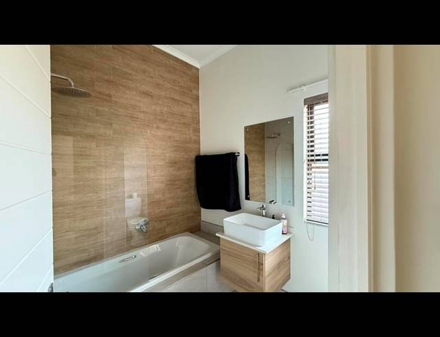 2 BEDROOM APARTMENT FOR SALE IN GOLDEN FIELDS ESTATE